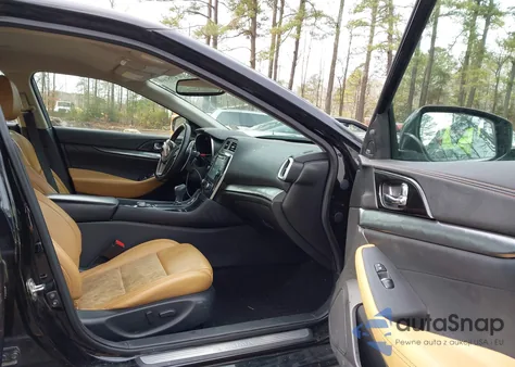 2017 Nissan Maxima 3.5 Sr из США, поврежденный, VIN 1N4AA6AP5HC393963